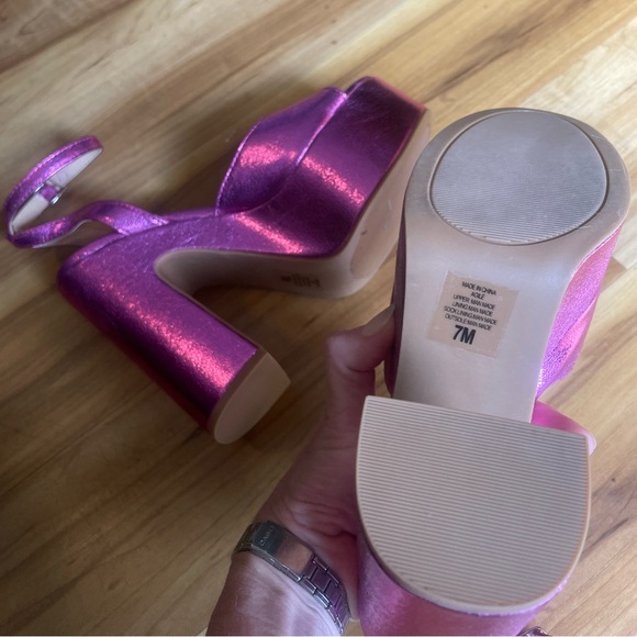 SODA Y2K Metallic Fuchsia Platform Chunky Heel sz 7 - Picture 5 of 15